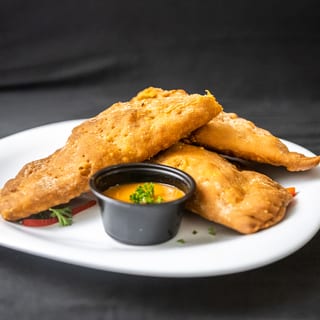 Pate Kòde Poul (Chicken Pattie)